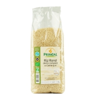 Половинки зерен органического риса из Камарга